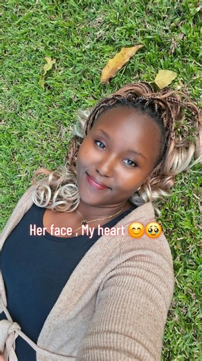 The older I get, the more I see her power in my own reflection.#HuesandCo #shekinariri #EvAnastasiakaranja