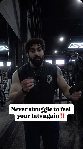 Yousef Eddessa | High Performance Strength Systems on Instagram: "Master this, and feeling your lats will be a BREEZE Yeah, there are lots of mental cues and techniques that you can use to better engage your lats, but this one is by far my favorite👌🏻 Give it a shot😘 ________________________________________ Coaching Application in bio🤝🏻 @rawnutrition @whitetoeliftingco Code: “YEDDI” #bodybuilding #motivation #gym #fitness"