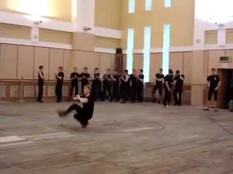 コサックダンス 極み