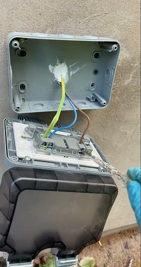 How to install an outside Electrical Socket UK