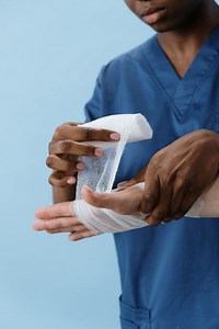 How to Treat a Wound in a Survival Situation