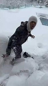 NBA YoungBoy Outside Playing in the Snow 💚❄️