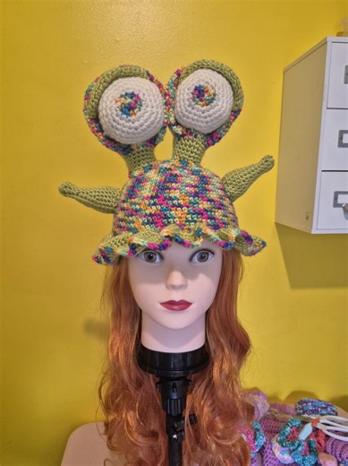 Alien Crochet Bucket Hat Pattern (beginner Friendly) - Etsy Canada
