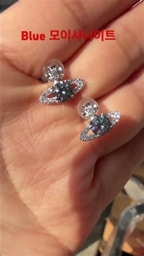 Blue ~ 이 계절과 잘 어울요 😍#jewelry #귀걸이 #모이사나이트 #fyp