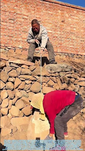 Lifting Together: The Coordinated Technique for Moving Heavy Stone Without Machinery