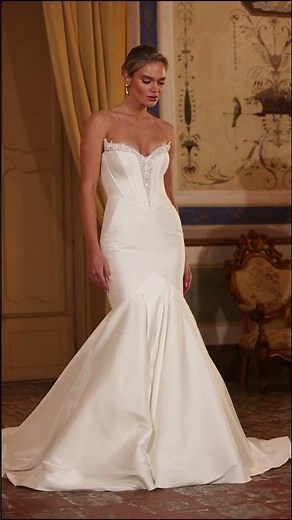 A gorgeous strapless wedding dress