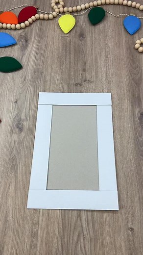 16K views · 389 reactions | Last year a lot of you were not happy I shared my wrapping tricks so late  — so this year I’m sharing my favorite wrapping tricks first, then the wrapping tips! ✨ Hope this helps make wrapping a little easier! As always, tell me what you’re struggling with wrapping this year and I’ll help you out!  #beeandbloomswraps #giftwrapping #wrappinghacks #howtowrap #wrappinggifts | Bee And Blooms | Facebook