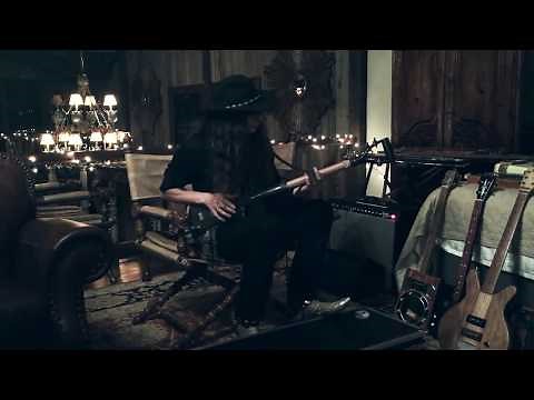 GRAVEDIGGER BLUES - 3-String Shovel Guitar