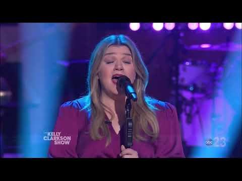 Kelly Clarkson Sings "The Trouble With Love Is" 2021 Live Concert Performance HD 1080p
