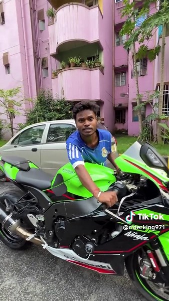 zx10r agjost shorts #youthvibes #motersportlover💖 #publicreacction #videoviral #Guys