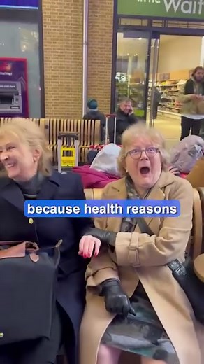 4.4M views · 10K reactions | Mom’s reaction was priceless 凉 best birthday gift ever ❤️❤️ ( via: Sheila Beelam ) | Majically News | Facebook