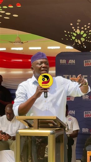 The NDC is managing Ghana’s economy like a lady applying makeup to look beautiful, but when it rains, the real state of the economy will be exposed. Dr. Bryan Acheampong fired back at the NDC, accusing the party of massaging the economy with makeup instead of addressing the real issues. He made these comments while addressing delegates from Manso Nkwanta and the Manso Adubia Constituency as part of his grassroots engagement ahead of the January 31, 2026 NPP presidential primaries.