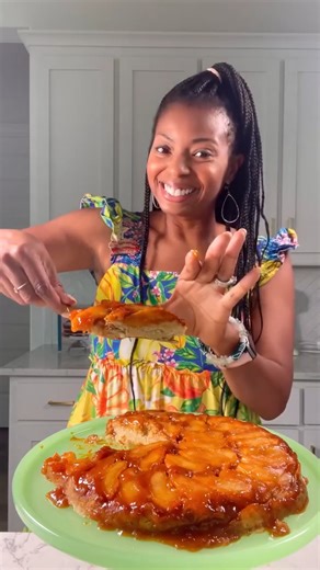 Apple Dump Cake📌Full recipe in the first comment⤵ | Grandbaby Cakes by Jocelyn Delk Adams