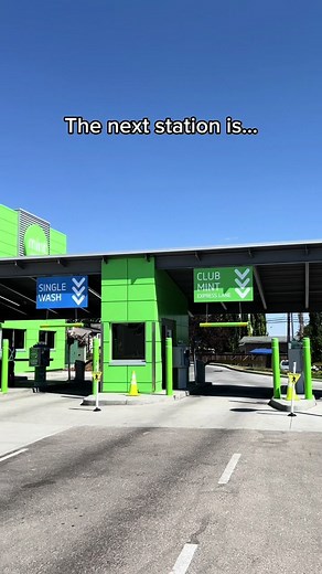 Free drying towels, mat washers, and more? We know how to spoil your car! 😎 #fyp #mintsmartwash #freeservices #matwashers #dryingtowels #vacuums #carwashexperience