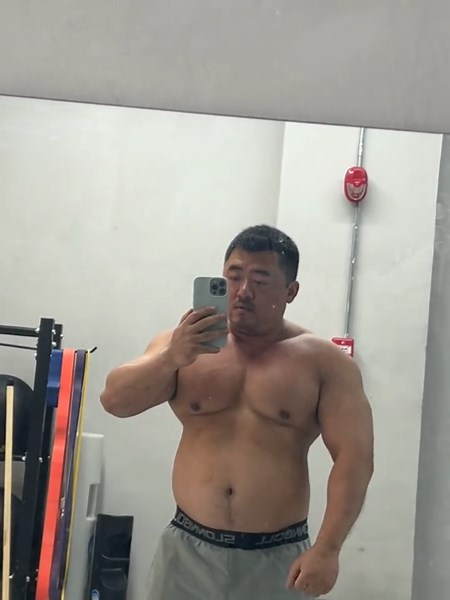 Muscle Check: Strength and Bodybuilding Insights