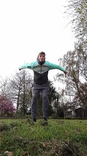 nah I'm feeling this #fypppppp#viralvideos#fyp#sturdydance#niketech#nike#backflip#10k