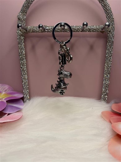 C Silver Dinosaur Charms/keychain - Etsy