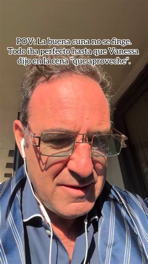 Ignacio Isusi LOS LEOS AL ESPETO | POV: La buena cuna no se finge.Todo iba perfecto hasta que Vanessa dijo en la cena “que aproveche”. Leonardo opina #humor #esquiar... | Instagram