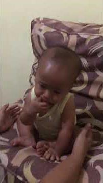 Baby Pooping Part 2 💩😂