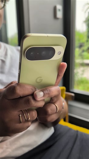 385K views · 2.5K reactions | Stay one step ahead with Magic Cue on Pixel 10. | Google | Facebook