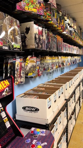 🔥Massive Transformers Drop!!🔥 We recently got over 100 Loose Transformers from a collection. They are in great shape, and are labeled and ready to go. If you’d like to see them, go to Sentinel Comics LLC on Facebook for details. #marvelcomics #hasbro #comics #localbusiness #transformers