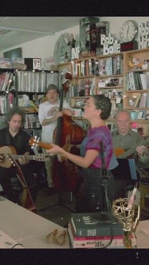 Natalia Lafourcade en Tiny Desk Concert: Tu si sabes quererme