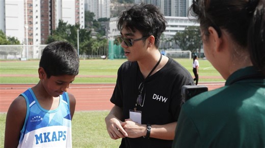 Delia Memorial School (Hip Wo) on Instagram: "2023-2024 地利亞協和陸運會回顧⏪🏆小學接力邀請賽 Recap of the 2023-2024 DHW Sports Day⏪🏆Primary school invitation relay 大家仲記唔記得陸運會當日我哋嘅特別嘉賓呢？😏 無錯！就係來自不同小學嘅跑手👼🏻到來參加我校嘅小學接力邀請賽🏃🏻🏃🏻！ 等我地一齊回顧下咁精彩既時刻啦~⏪ Do you still remember our special guests of the 2023-2024 DHW Sports Day? 😏 Exactly! There were runners from different primary school 👼🏻 coming for our youthful primary school invitation relay 🏃🏻🏃🏻 Let’s recap these exciting and passionate moments together~⏪ #