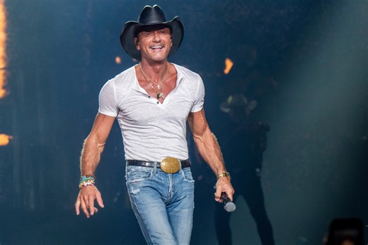 Country music star Tim McGraw coming to St. Louis this summer