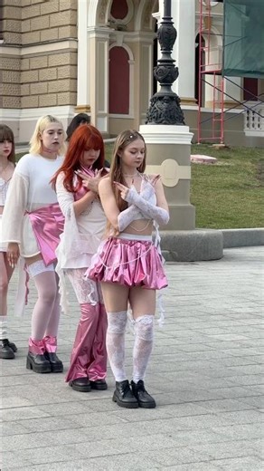 #Rose @B‪@BLACKPINK‬ros‪@roses_are_rosie‬ackpink #kpop #bp #dance #cover #dancechallenge #kpopdance