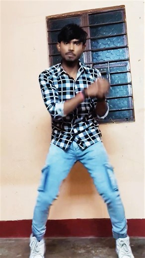 “Pyar Karte Karte 🔥 Dance Took Over!”