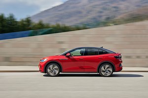 2023 Volkswagen ID.5 GTX Attempts to Take the ID.4 up a Level