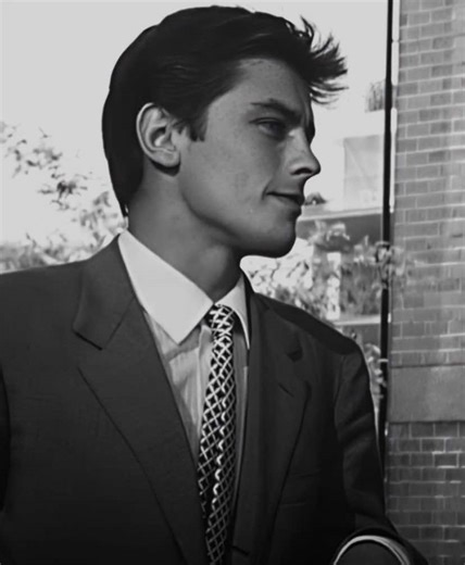 Alain Delon: Iconic Beauty of the 1960s