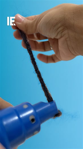 Interesting Engineering | People can now wear dreads without the hassle and pain of a needle. 📽️: @fastlocs | Instagram