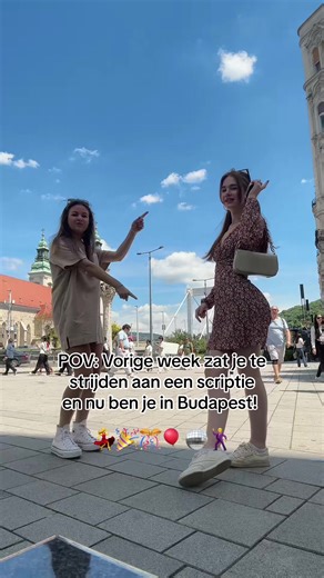 YOUR SIGN TO BOOK THE GIRLS TRIP!!!! 🥳🤩💃🪩🎊🎉 #school #hbo #scriptie #girlstrip #bestfriend #citytrip