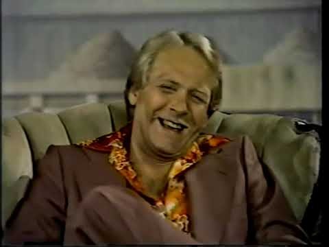 27Sep1977 Martin Mull - "Fernwood 2 Night" S01 E62 (Indian Princess) [+ Puppet Therapy]