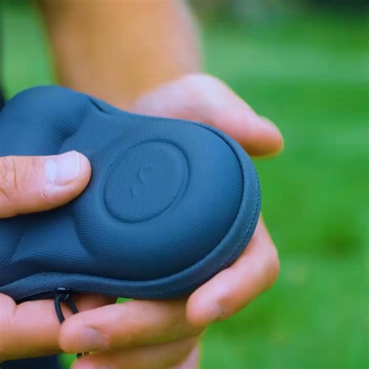 iPhone 17 Travel Vlogging made easy with SnapGrip Creator Kit! Compact and smart content creation gear that turns any phone into a vlog camera with a magnetic snap. Use SIGNUP15 for 15% OFF your first order. Shop on ShiftCam.com now | ShiftCam