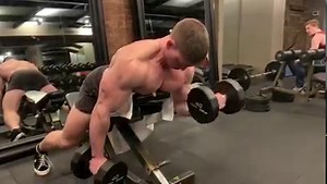 Bicep Workout Spider curls, alternating dumbbell • lie facing forward on an incline bench. Grab a pair of dumbbells & angle your elbow outward & in front of your torso. Keeping your elbow locked in place concentrate on lifting the dumbbell to your chest. Hold the dumbbell at the highest point, emphasizing the contraction for a moment before lower it back to the starting position. Alternating from one side of your body to the other side #workout #gym #fitness #bodybuilding #motivation #training #