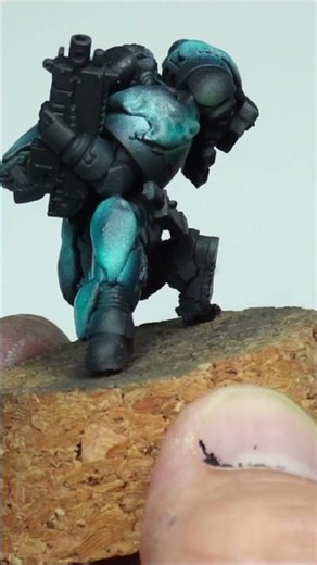 OSL Broken Armour Tutorial #spacemarines #warhammer40k #miniaturepainter #miniaturepainter