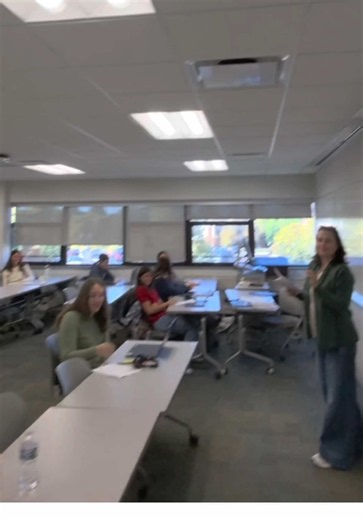 Singing Randomly in a College Lecture – Public Reaction Cover