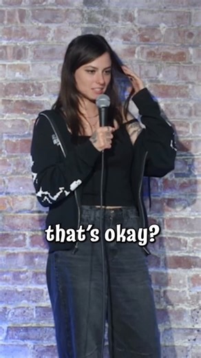 Natalie Cuomo on Instagram: "Making eye contact in the front row 👀"