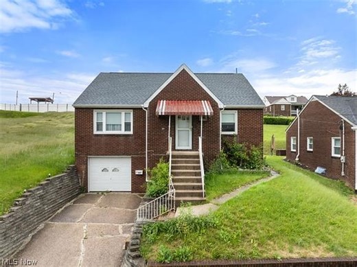 137 Oak St, Weirton, WV 26062 | Estately 🧡 | MLS# 5197625