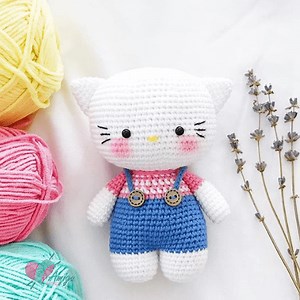 Hello Kitty Amigurumi free pattern by Beary_bearnita_
