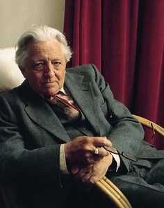 Angus Wilson - Alchetron, The Free Social Encyclopedia