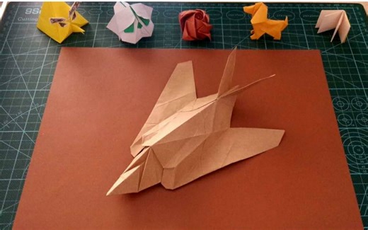 【折纸-教程】UP主教你折F-117A夜鹰战斗机