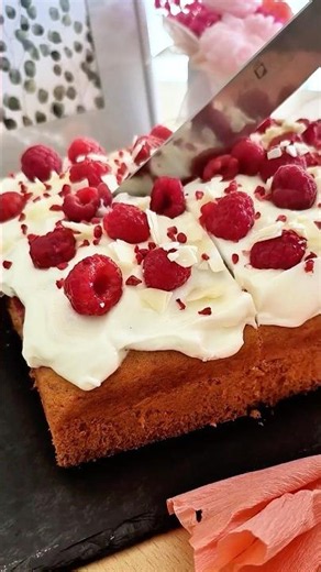 Fresh Raspberry Yogurt Cake Bars