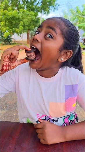 How to eat OREO 😋 Tom&Jerry 😱Diyaishwarya #shorts #viralvideo