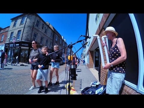 Busking with home made PVC wastepipe didgeridoo