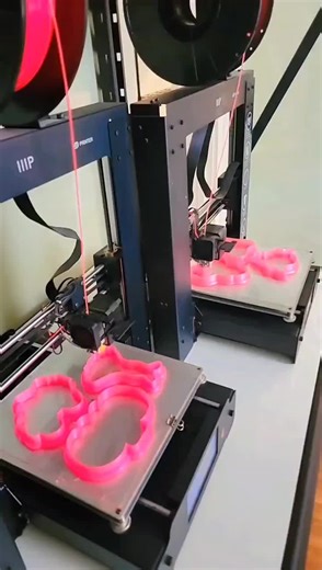 A peek at our operation!#cookiecutters #jhcookieco #3dprintfarm #3dprinting #decoratedcookies #decoratedsugarcookies #behindthescenes