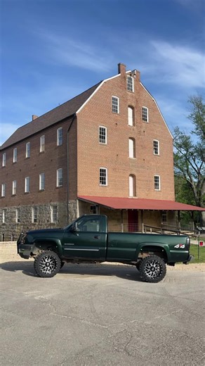 Andrew Sander (@drewsander1)’s videos with Love Somebody - morganwallen