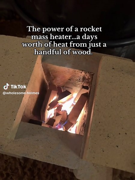 A rocket mass heater can heat your home for an entire day using just a few sticks. The secret is in the thermal mass. The cob stores the warmth and releases it slowly, long after the fire’s out. Efficient, sustainable, and cozy. 🌿 we will be wrapping this build up soon! Can’t wait to share the final results with you all ❤️ #naturalbuilding #cobhouse #slowliving #sustainability #cozytok